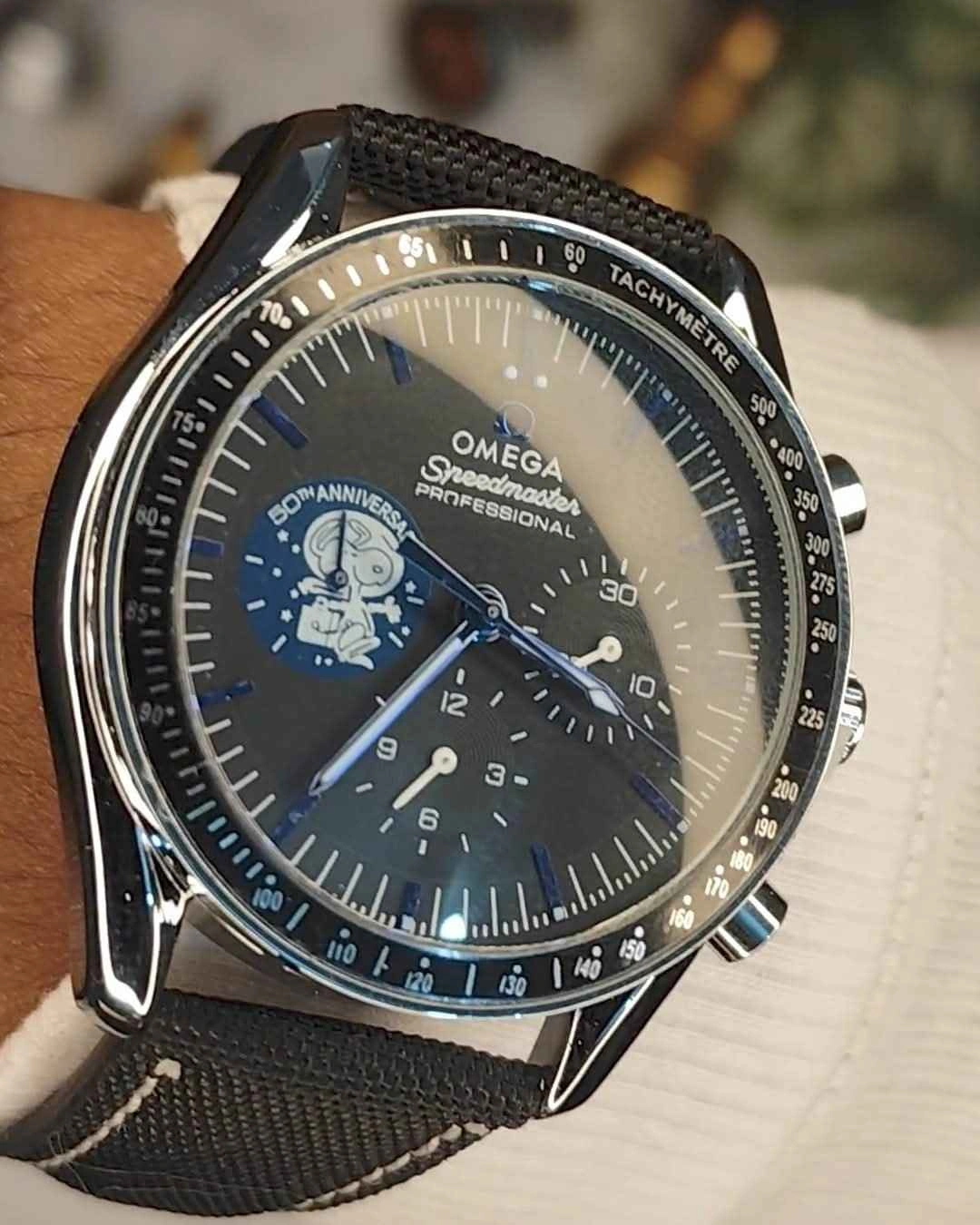OMEGA Speedmaster "Silver Snoopy Award" Edition 🌚👀