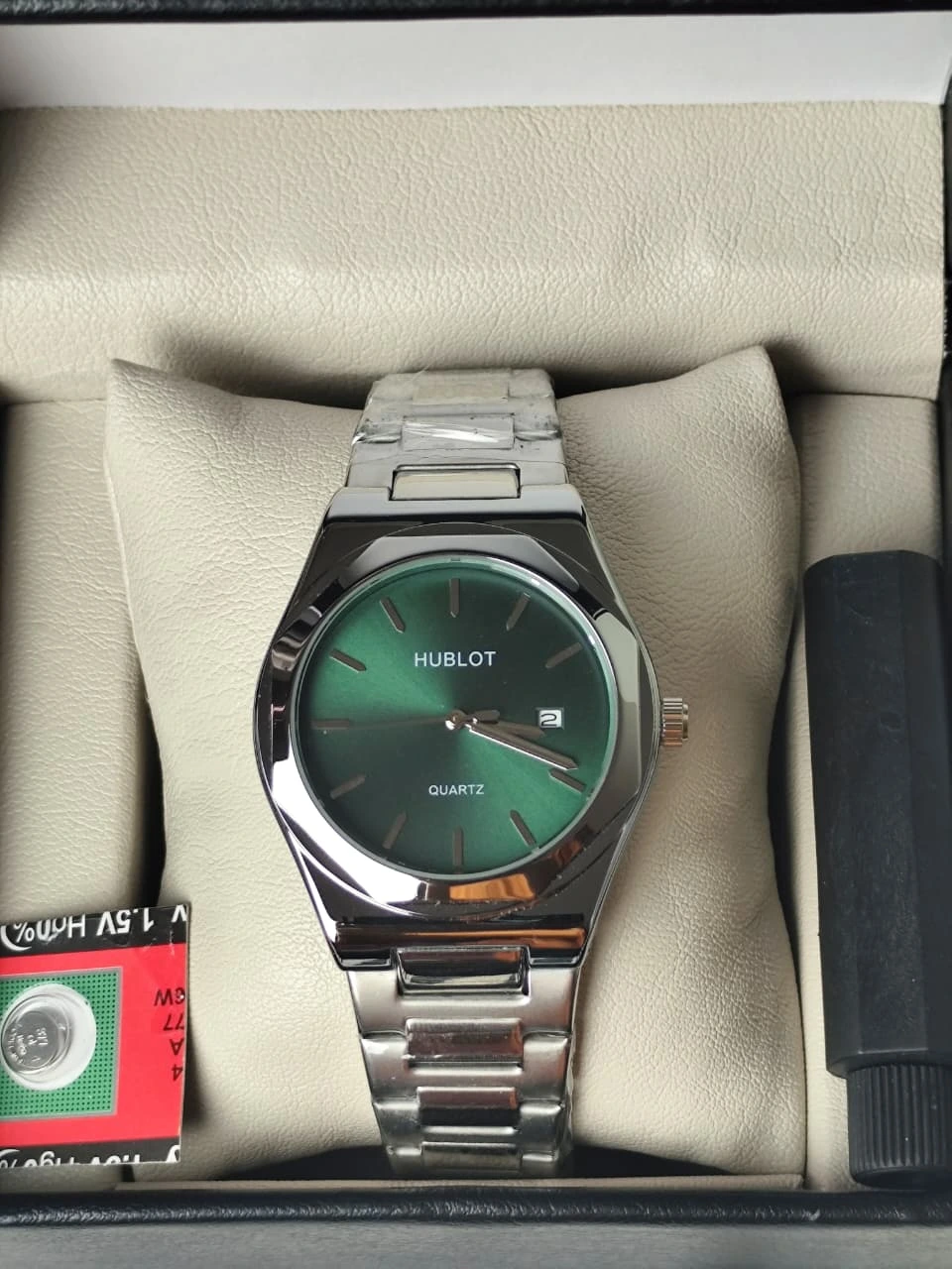 Silver - Green