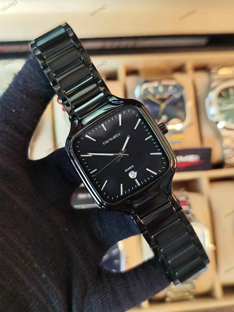 Full Black